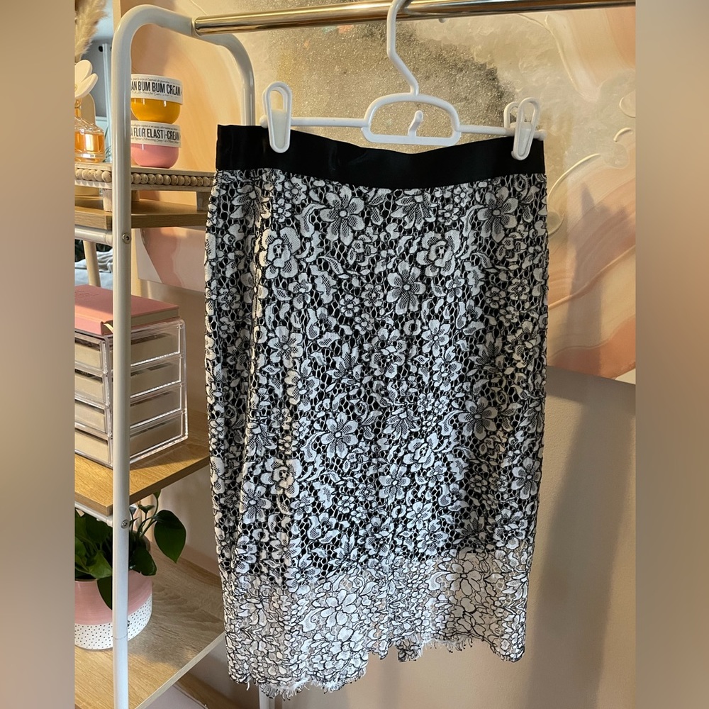 Lace Pencil Skirt